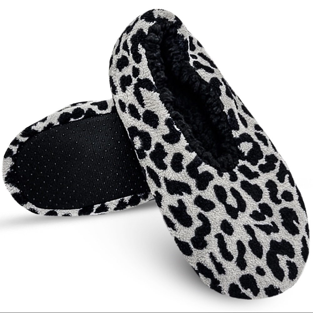Isaac Mizrahi Slipper Socks